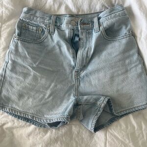 LEVIS shorts